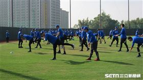 ▲富邦悍將春訓洪。（圖／記者蕭保祥攝影）