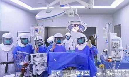 陸首例肺移植成功　破常規7h運器官