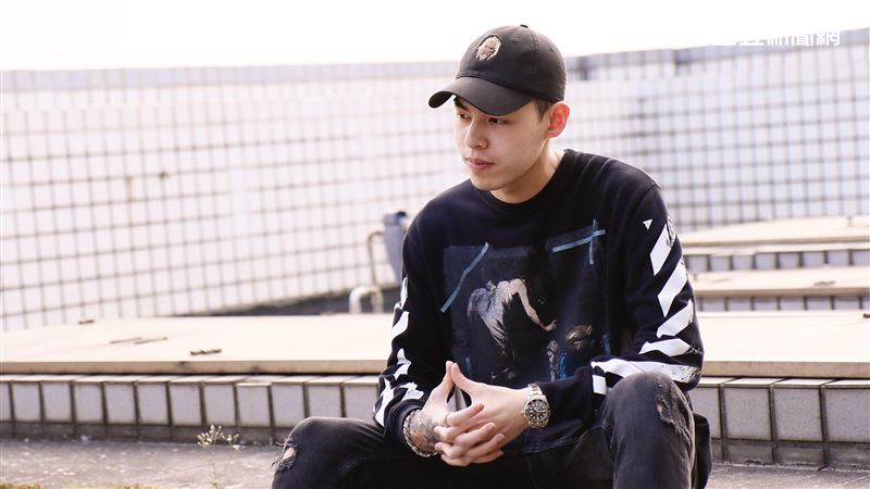 口罩飆天價　男星從香港回台嘆像逃難