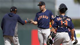 ▲韋蘭德（Justin Verlander）春訓首戰2.2局挨轟吞敗。（圖／美聯社／達志影像）