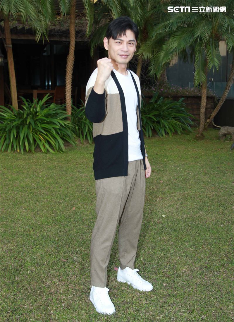 電影「練愛Ing」導演阿Ken專訪。（記者邱榮吉/攝影）