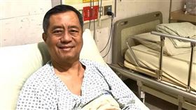 ▲台大政治系教授王業立住院，準備腎臟移植。（圖／翻攝王業立臉書）