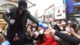 金寶城,大邱,口罩,武漢肺炎,南韓(翻攝自 YouTube)