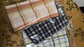 口罩套風潮。（圖／翻攝自爆怨公社）