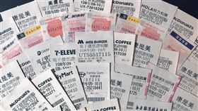 統一發票開獎108年9、10月期統一發票25日開獎，中獎民眾自12月6日起可開始領獎，領獎期限至2020年3月5日止。中央社記者吳佳蓉攝　108年11月25日