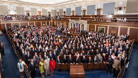 美國眾議院籲啟動美台貿易談判。（圖／翻攝自維基百科）

https://zh.wikipedia.org/wiki/%E7%BE%8E%E5%9B%BD%E4%BC%97%E8%AE%AE%E9%99%A2#/media/File:114th_United_States_Congress.jpg