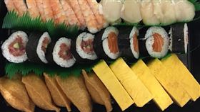 好市多壽司拼盤，引網友討論。（圖／翻攝自Costco好市多 商品經驗老實說 臉書）