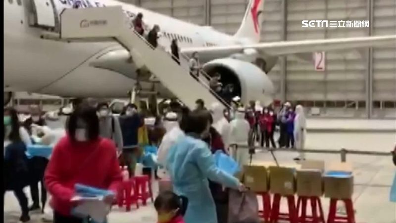 傳東航包機拒防護衣…網轟不安好心眼