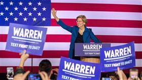 華倫宣布退出美國民主黨初選（圖／翻攝自Elizabeth Warren臉書)