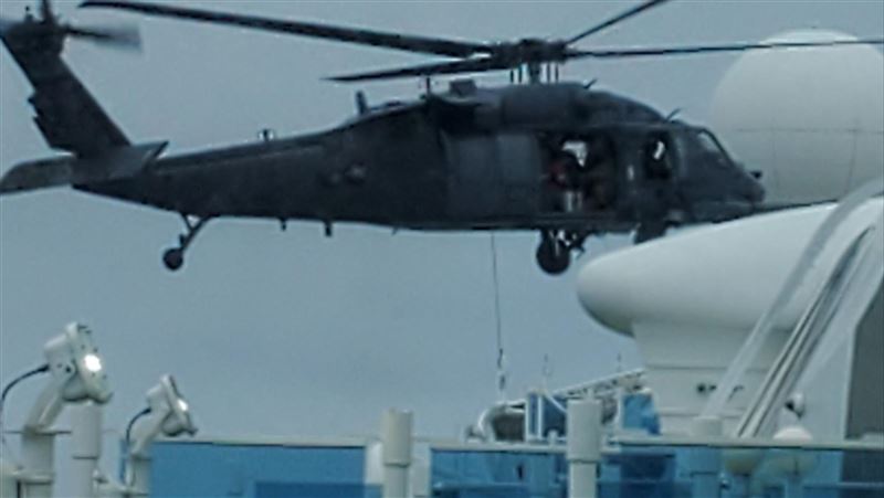 3千人困至尊公主號　直升機送檢測包
