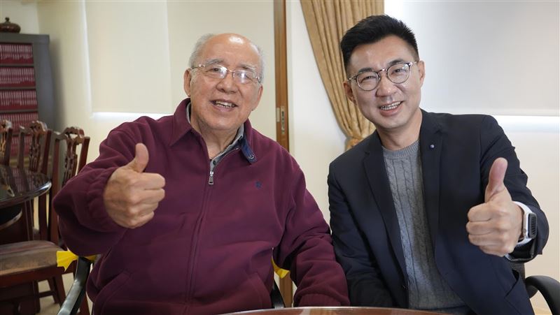 黨魁選舉前夕　江啟臣拜會吳伯雄