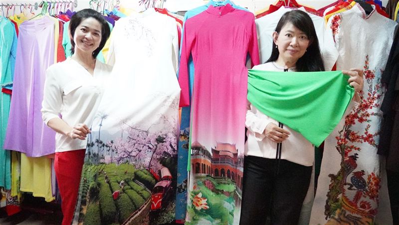 文化融合　新住民設計台灣意象國服