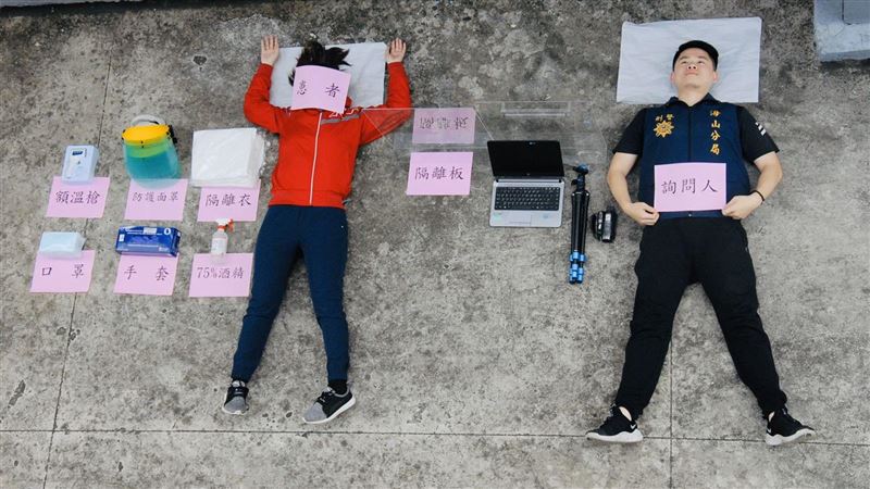 嚴防新冠肺炎　警偵訊處開箱圖超吸睛