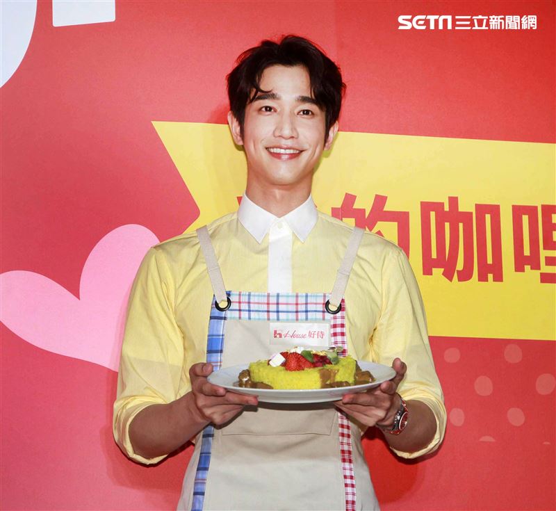 劉以豪化身咖理系男友大展浪漫