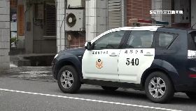 警車變小黃2400