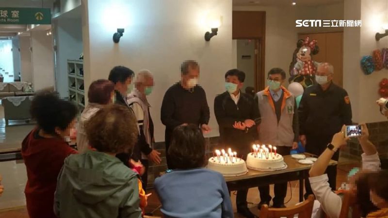 公主號19旅客解禁　陳時中到場慶生