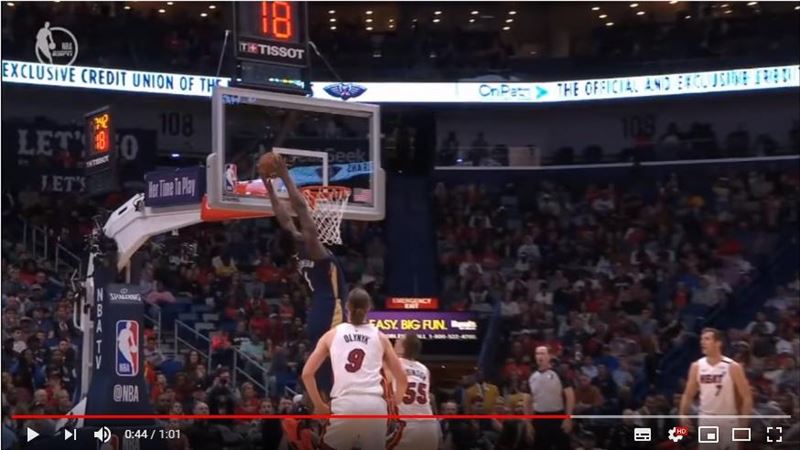 NBA／傳球打到板　威廉森照樣灌進