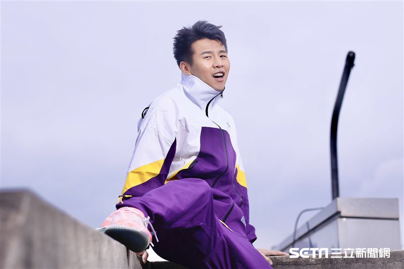 屁孩接受《三立新聞網》專訪。（圖／記者林聖凱攝影）