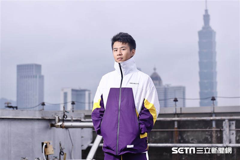 屁孩接受《三立新聞網》專訪。（圖／記者林聖凱攝影）