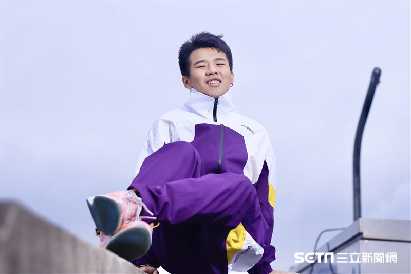 屁孩接受《三立新聞網》專訪。（圖／記者林聖凱攝影）