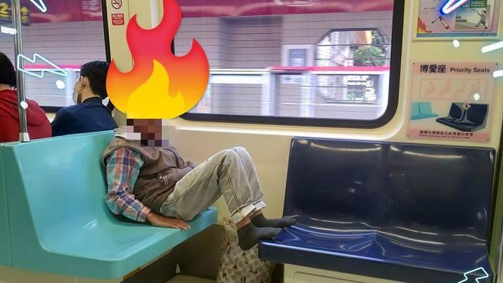 北捷伯逼讓位狂咳…脫鞋磨蹭她崩潰