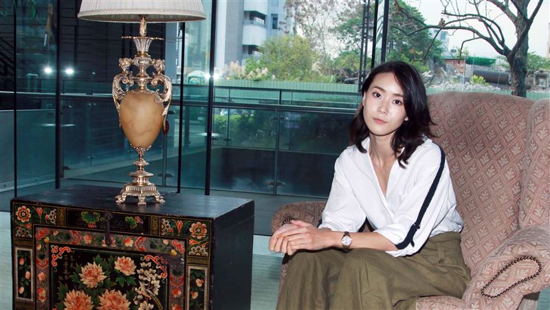 被譏模特不會演戲！女星封鎖出道過往