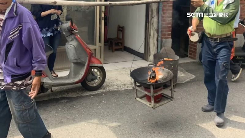 台南謝公愿煮熱油繞境　籲信徒別跟隨