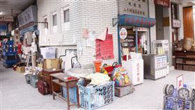 中華商場、楊雅喆。（記者林聖凱攝影）