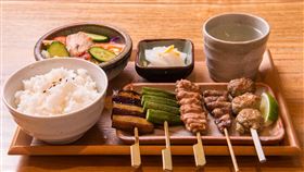 ▲橘焱餐飲集團向醫護人員致敬，提供最高半價專屬優惠（圖／橘焱餐飲集團提供）