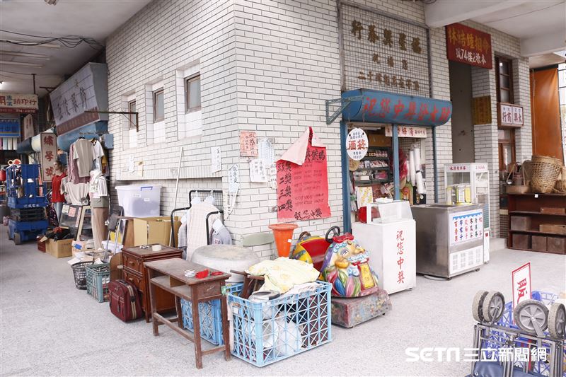 80年代中華商場成功復刻，重現當年場景。（圖／記者林聖凱攝影）