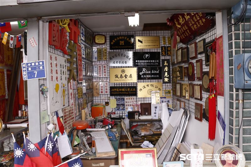 80年代中華商場成功復刻，重現當年場景。（圖／記者林聖凱攝影）