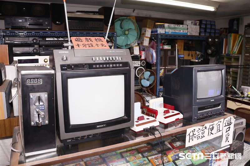 80年代中華商場成功復刻，重現當年場景。（圖／記者林聖凱攝影）