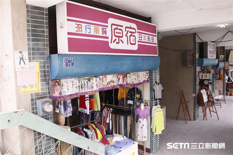 80年代中華商場成功復刻，重現當年場景。（圖／記者林聖凱攝影）