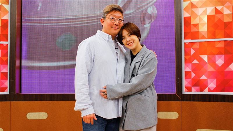 被喊快去做X　黃小柔羞曝交往尪秘辛