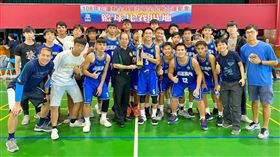 ▲花蓮高中籃球隊獲得新球衣之後有如神助。（圖／花蓮高中提供）