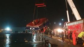 台北港,八里,貨輪,引水船（圖／翻攝畫面）