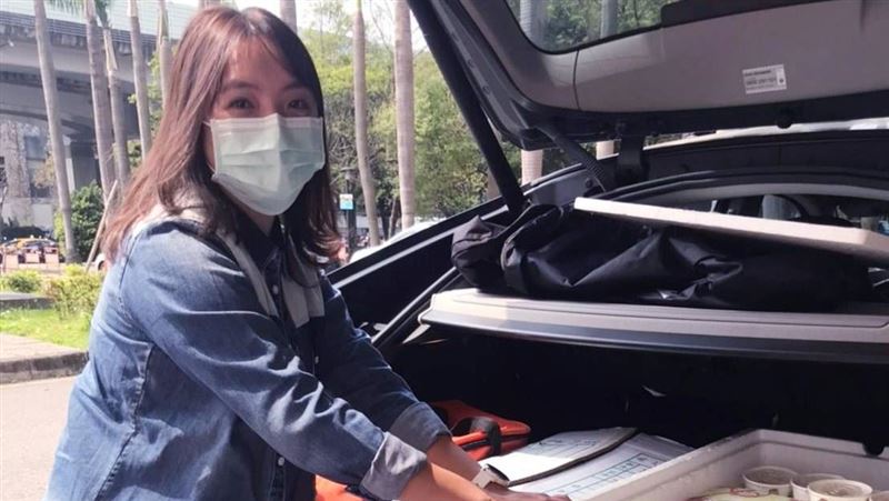 醫師尪被嗆好毒…宣宣怒發250便當