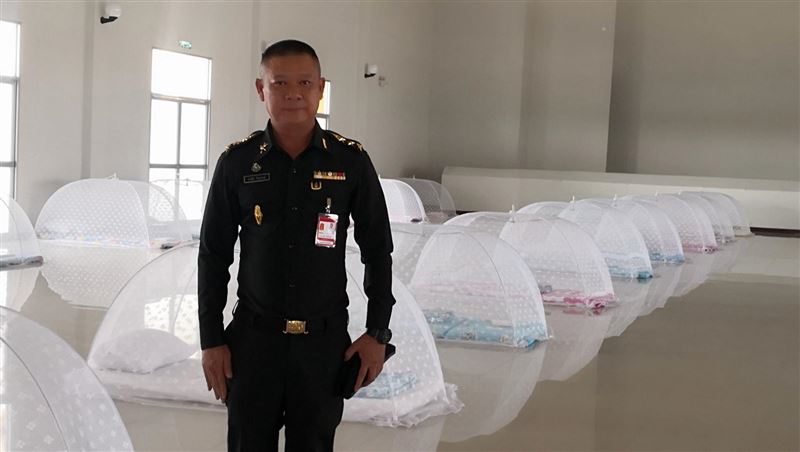 泰國隔離蚊帳集中營　網驚：阿嬤餐桌