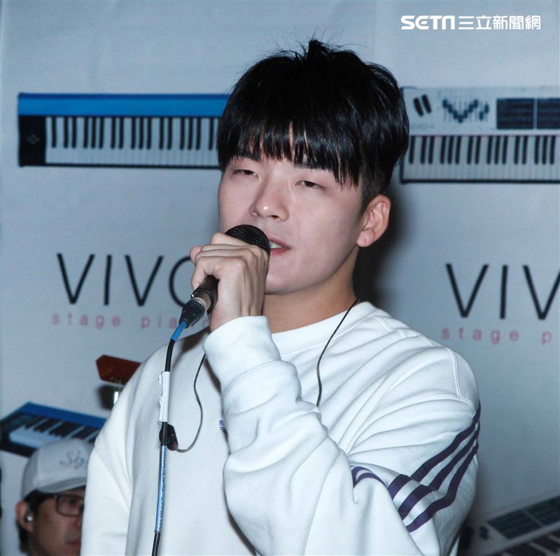 劉明峰接受三立新聞網專訪。（記者邱榮吉/攝影）