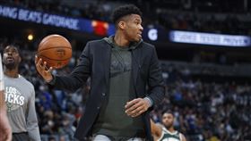 ▲字母哥（Giannis Antetokounmpo）沒上場，公鹿3連敗。（圖／美聯社／達志影像）