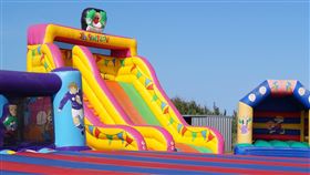 充氣城堡,意外,英國,爆炸,兒童遊樂設施,pixabay