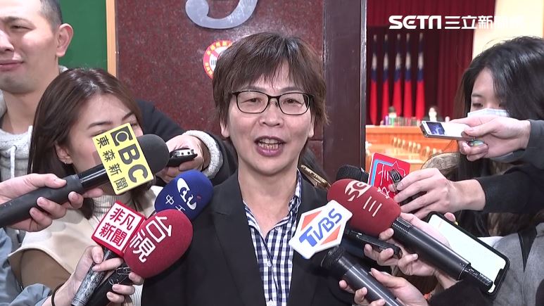 蔡宜芳哭認愛　她：張益贍也太盡責了