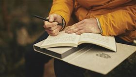 日記示意圖（圖／Pixabay）