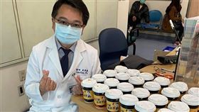 武漢肺炎,童綜合醫院,吳肇鑫,全聯梧棲文昌店,咖啡,全聯
圖／翻攝自吳肇鑫～非常的急診室醫師臉書