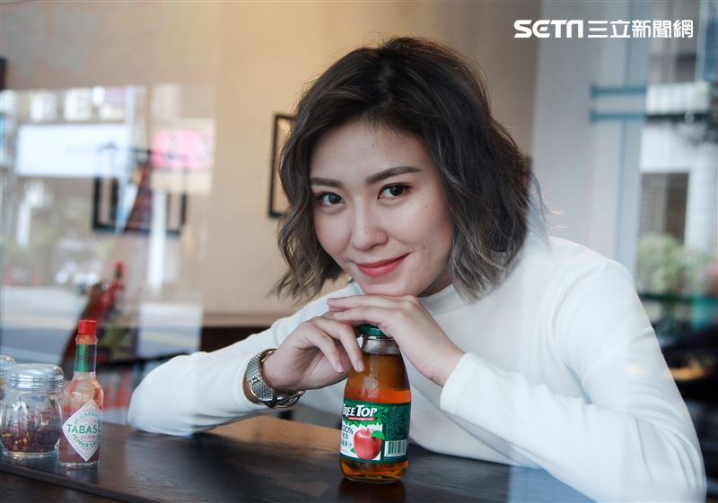 傅健穎接受三立新聞網專訪。（記者邱榮吉/攝影）