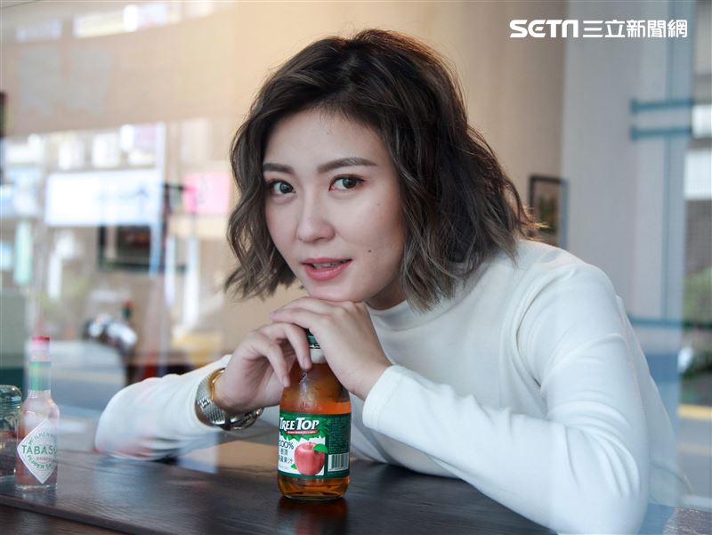 傅健穎接受三立新聞網專訪。（記者邱榮吉/攝影）