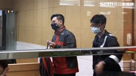 ▲蔡姓工程師被控以幽靈工程圖利廠商，原本被以100萬元交保，但覓保無著，檢察官諭知降保至20萬。（圖／記者楊佩琪攝）