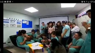 醫界繃緊神經　急診醫護高歌凝聚士氣