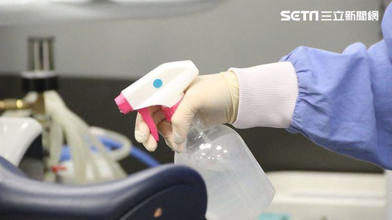 手護防疫人員　台酒捐萬瓶酒精清潔液