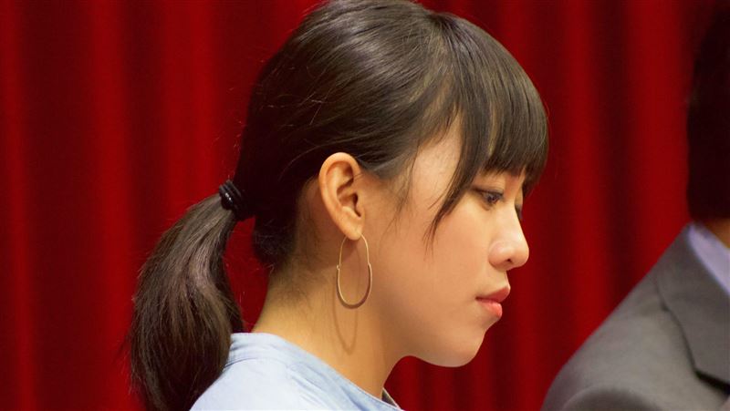 韓國瑜嗆「神經病」　黃捷：話收回去